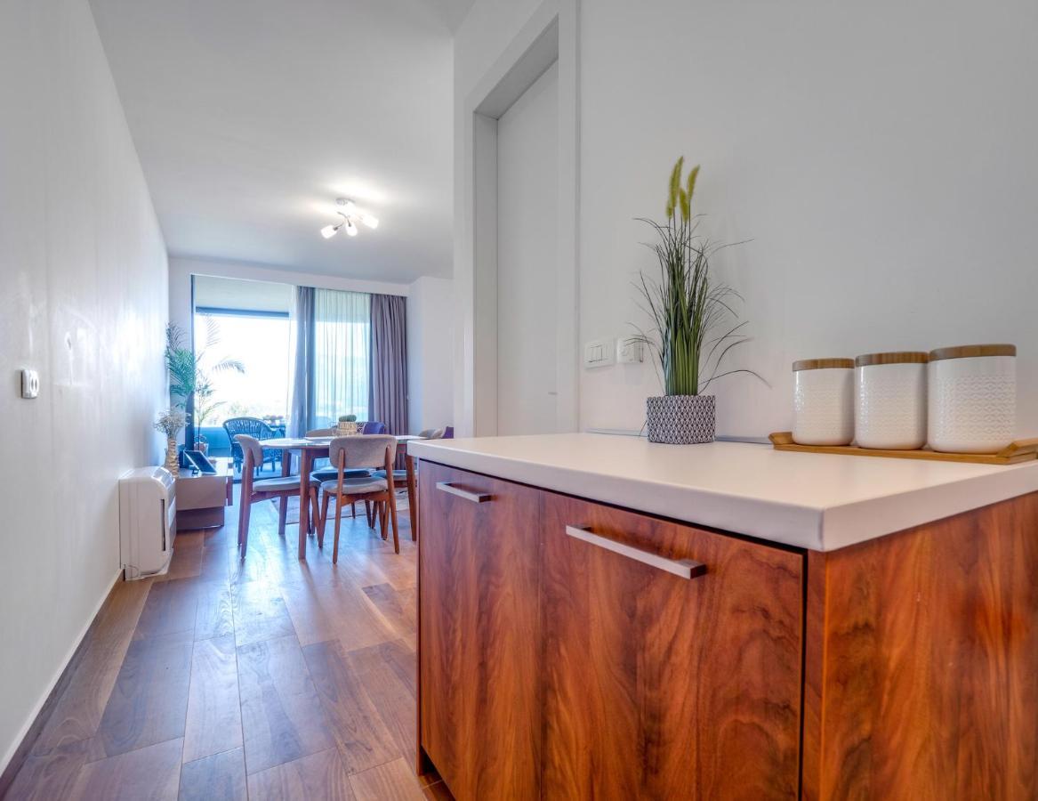Apartments Garden Azure Budva Exterior photo