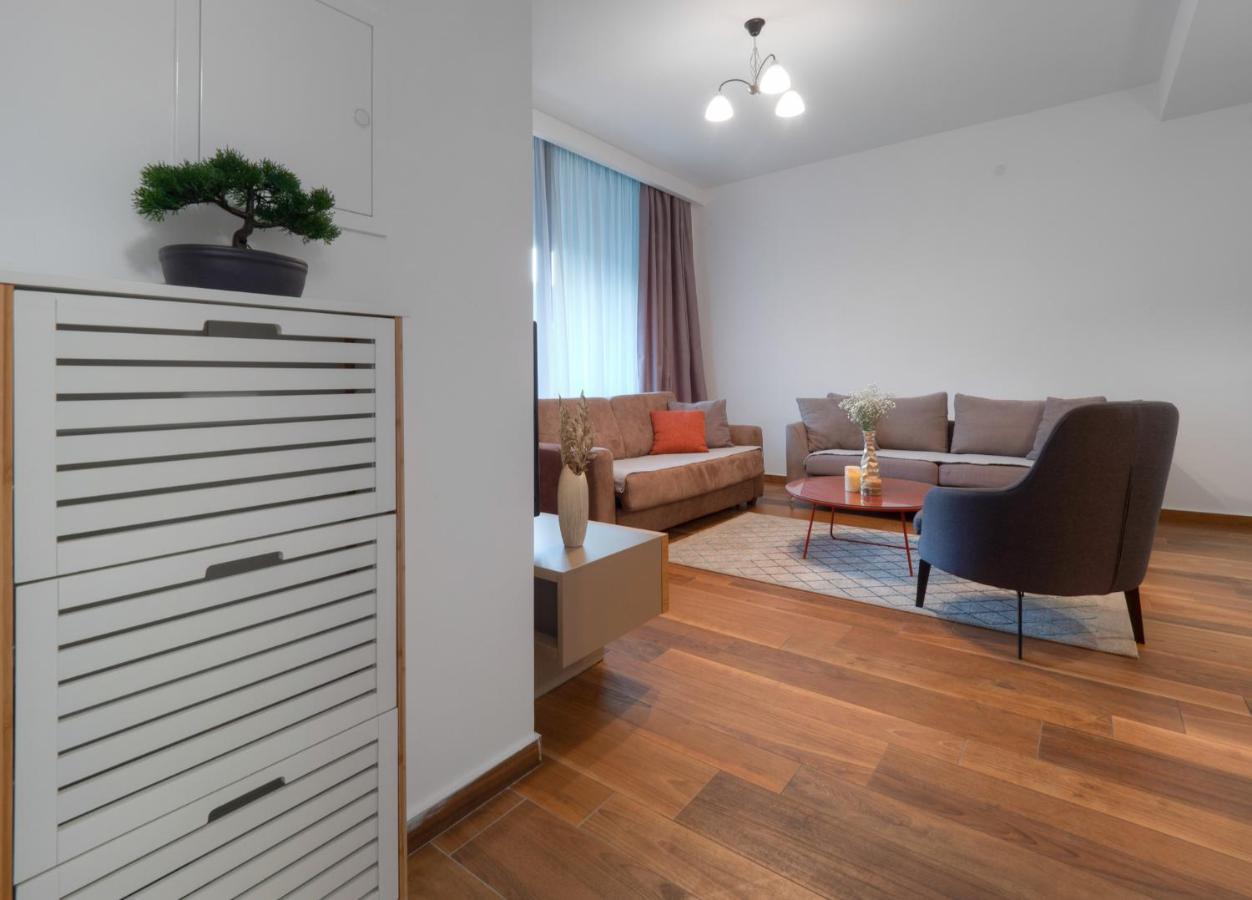 Apartments Garden Azure Budva Exterior photo