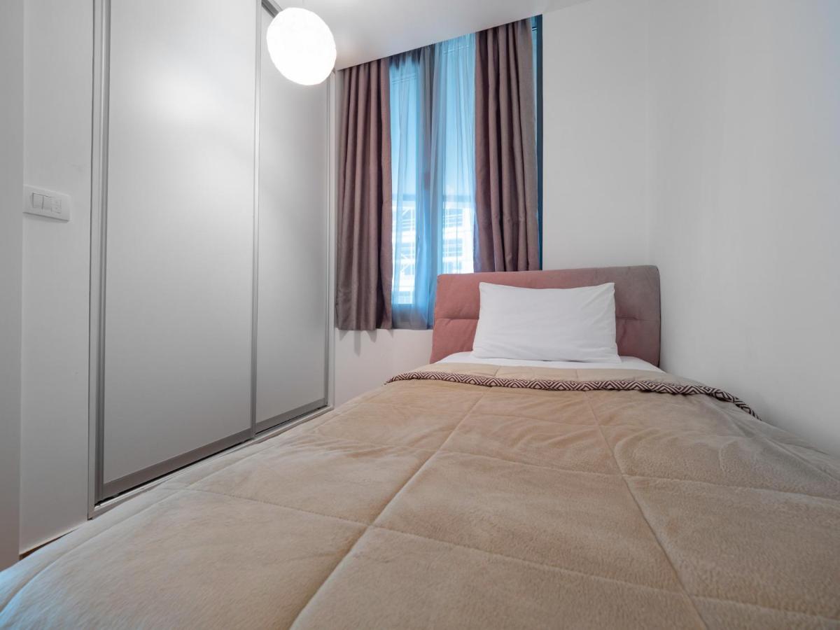 Apartments Garden Azure Budva Exterior photo
