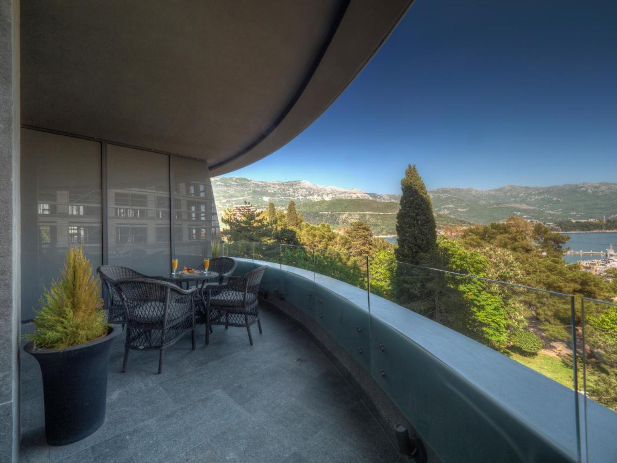 Apartments Garden Azure Budva Exterior photo
